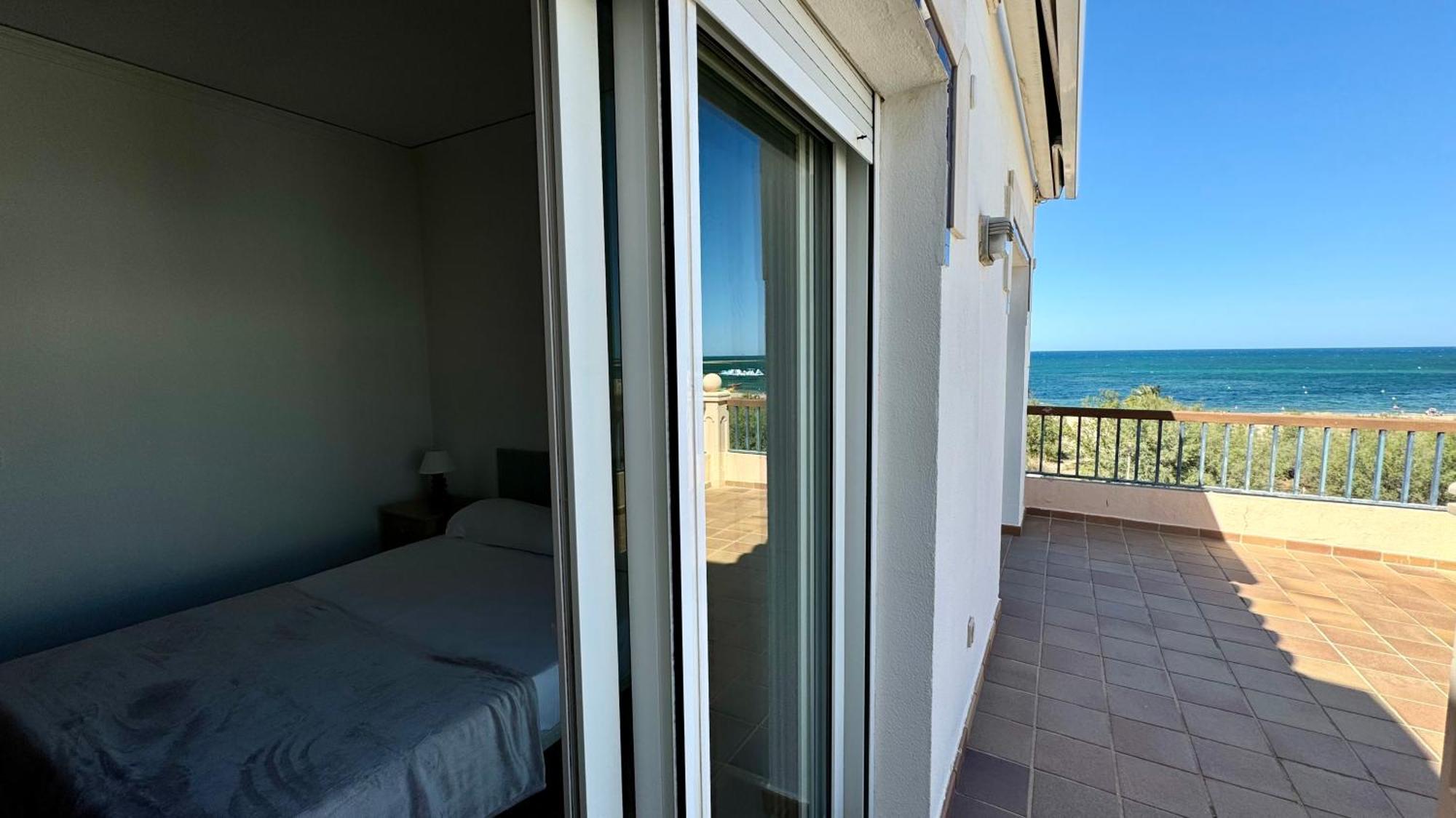 Apartamentos Carlton Vyb Denia Luaran gambar