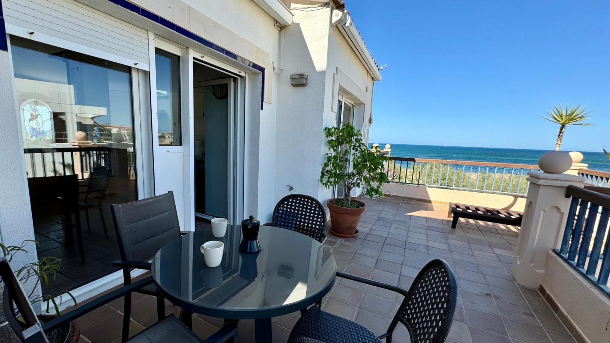 Apartamentos Carlton Vyb Denia Luaran gambar