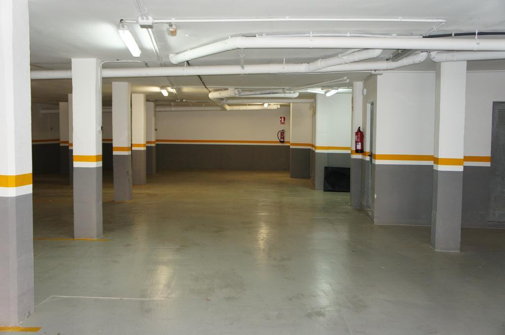 Apartamentos Carlton Vyb Denia Luaran gambar