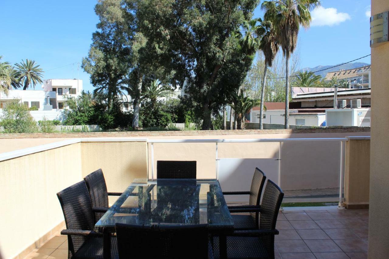 Apartamentos Carlton Vyb Denia Luaran gambar