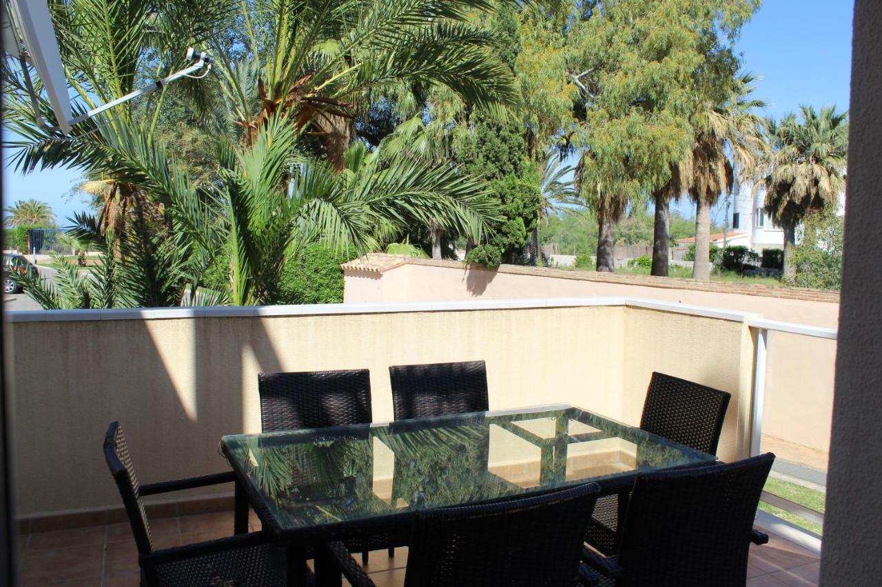 Apartamentos Carlton Vyb Denia Luaran gambar